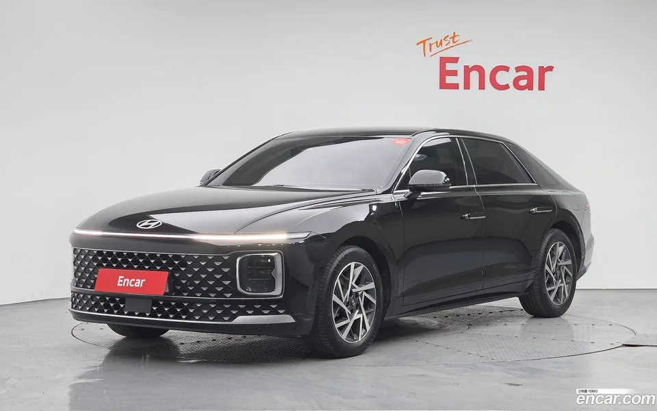 Hyundai Grandeur 2.5 2WD 2024 — фото 1, купить с доставкой в Москву