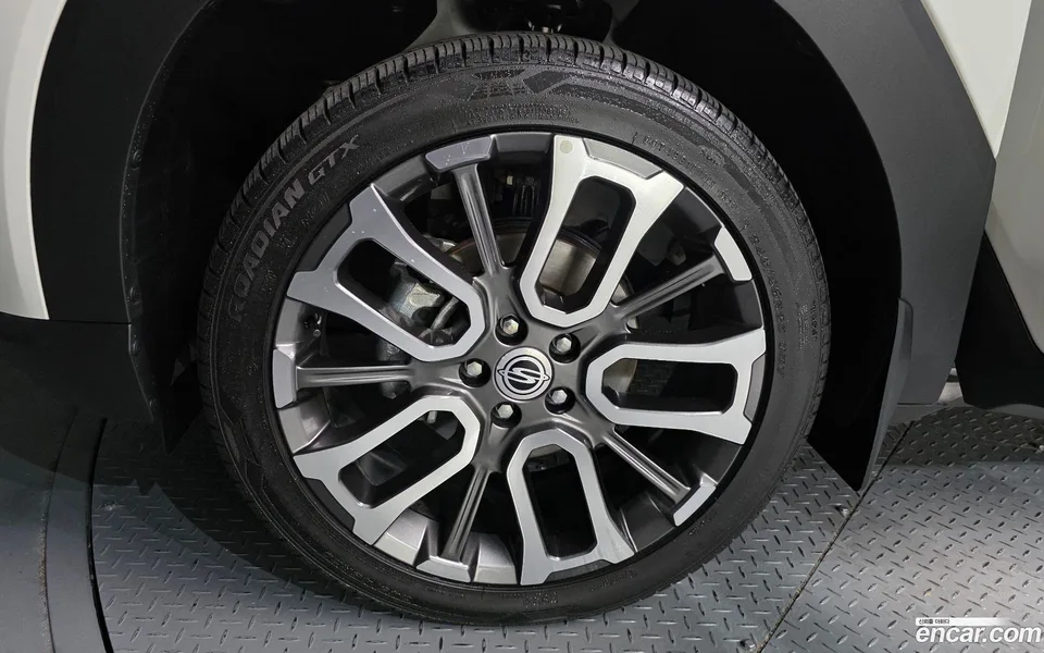KG Mobility Torres 1.5 2WD 2023 — миниатюра 5