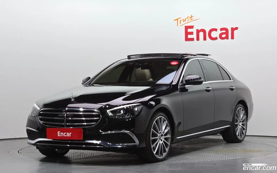 Mercedes-Benz E-Class E450 4MATIC 2023 — фото 1, купить с доставкой в Москву