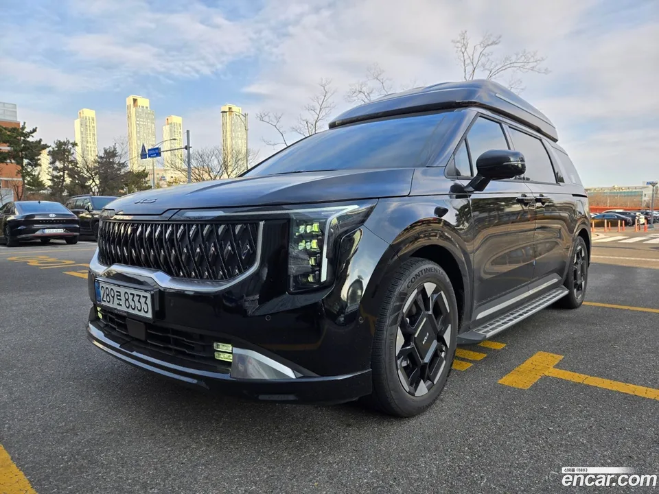 Kia Carnival HEV 9 2024 — фото 1, купить с доставкой в Москву