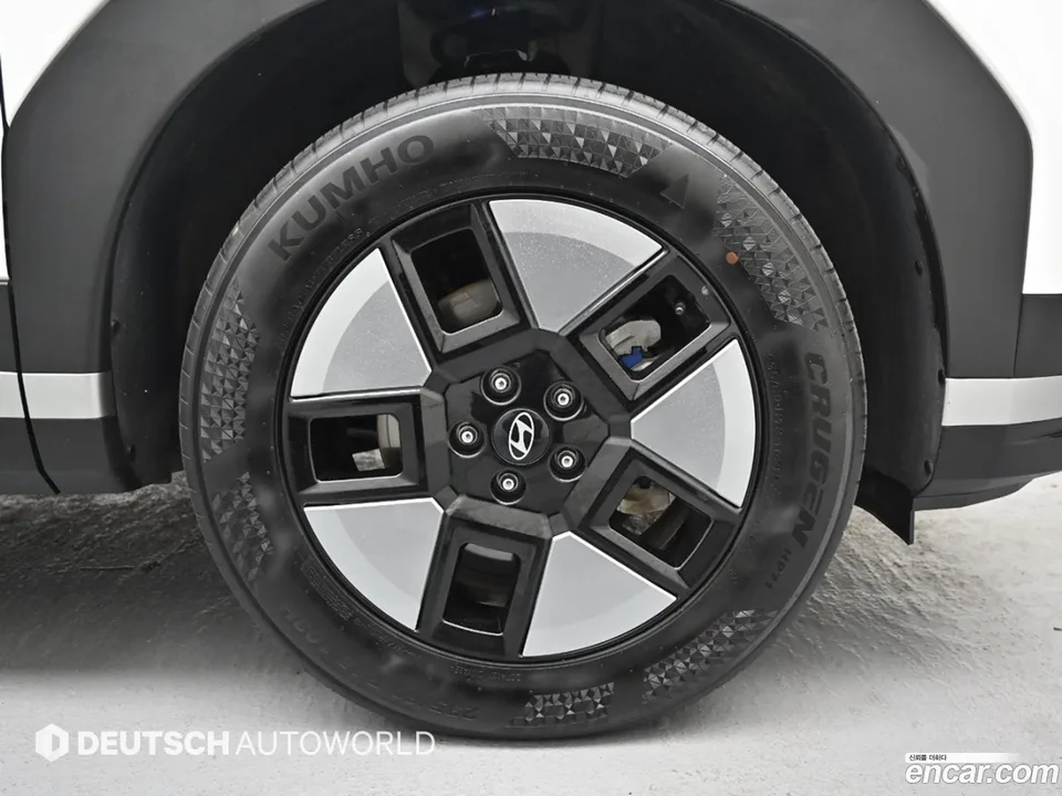 Hyundai SantaFe HEV 1.6 4WD 2025 — миниатюра 2