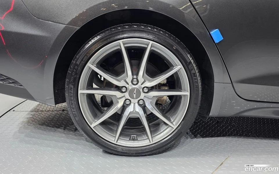 Genesis G70 2.0T 2WD 2022 — миниатюра 5