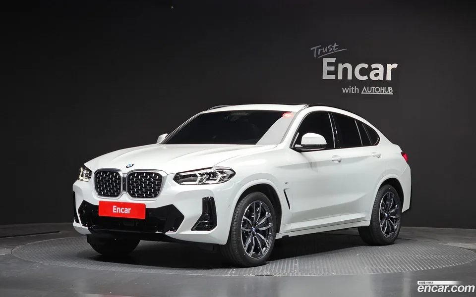 BMW X4 xDrive20d M 2025 — фото 1, купить с доставкой в Москву