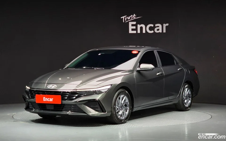 Hyundai Avante CN7 1.6 2023 — фото 1, купить с доставкой в Москву