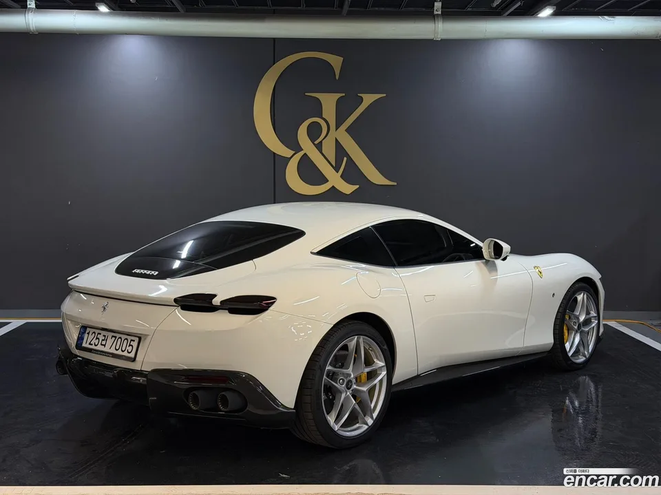 Ferrari Roma 3.9 2023 — миниатюра 2