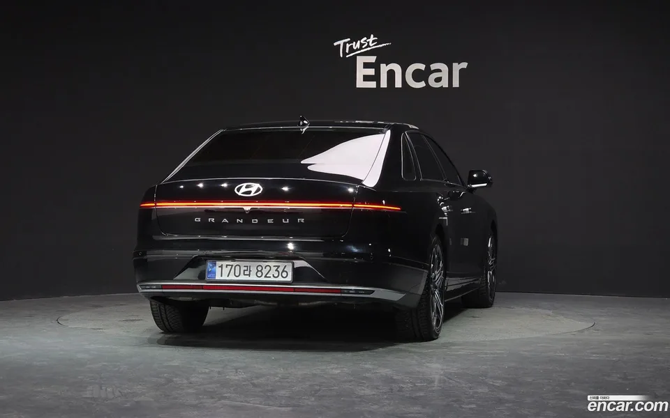 Hyundai Grandeur Hybrid 2023 — миниатюра 4