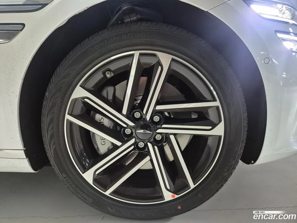 Genesis G80 2.5 2WD 2026 — миниатюра 5