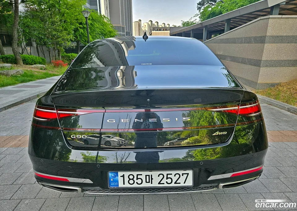 Genesis G90 3.5 AWD 2023 — миниатюра 2