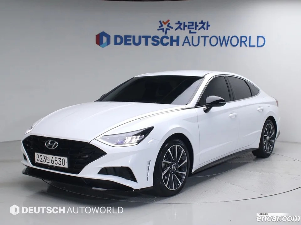 Hyundai Sonata 2.0 2022 — фото 1, купить с доставкой в Москву