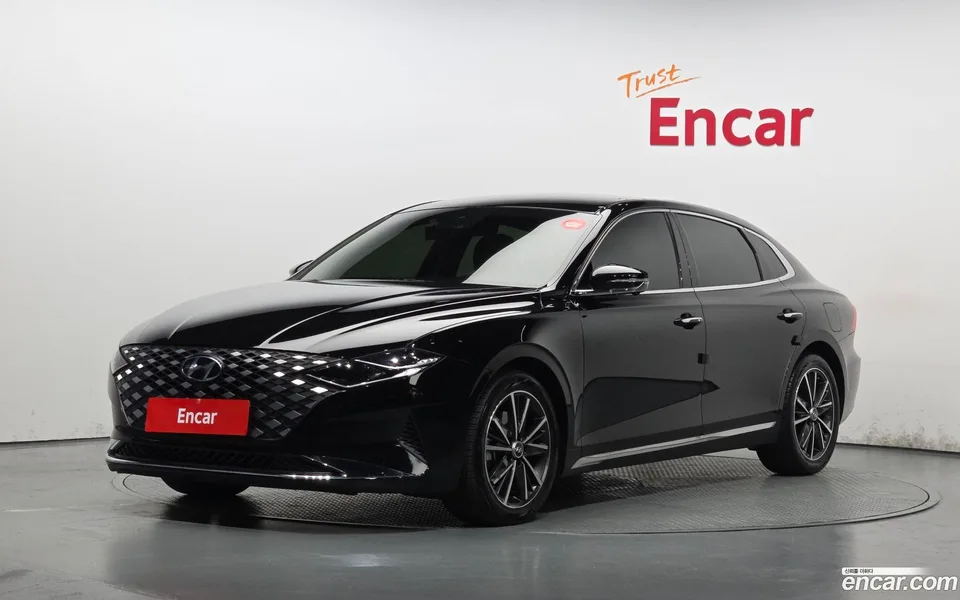 Hyundai Grandeur IG 2.5 2022 — фото 1, купить с доставкой в Москву