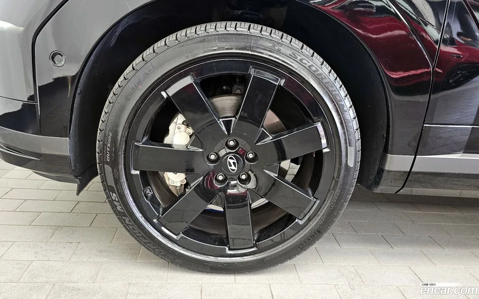 Hyundai SantaFe 2.5T 4WD 2023 — миниатюра 2