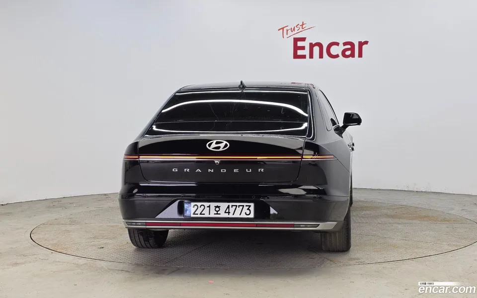 Hyundai Grandeur 2.5 2WD 2023 — миниатюра 4
