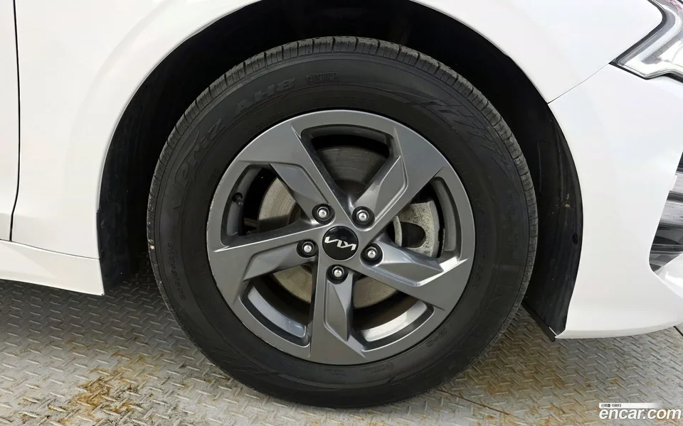 Kia K5 2.0 LPI() 2022 — миниатюра 2