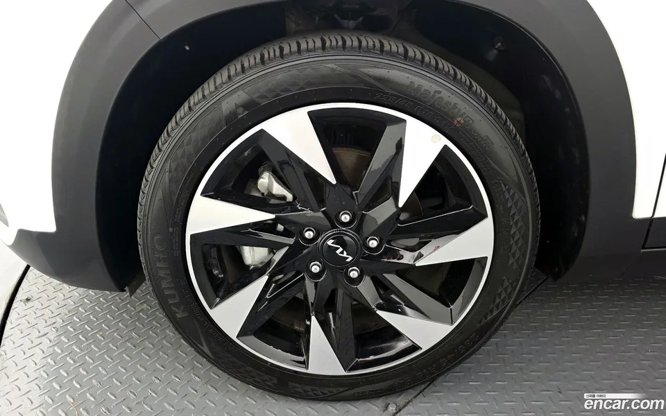 Kia Seltos 1.6 2WD 2022 — миниатюра 5