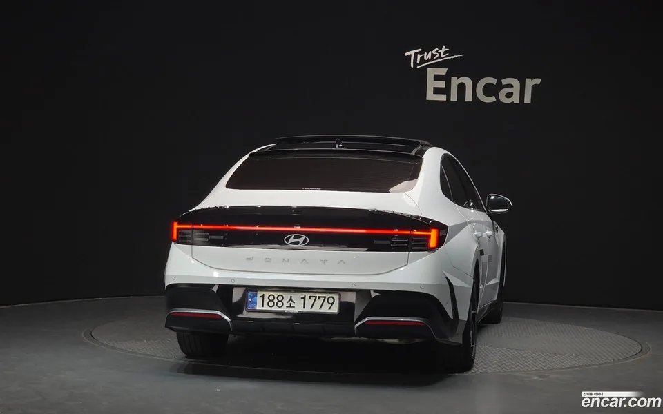 Hyundai Sonata The Edge 1.6 2023 — миниатюра 4