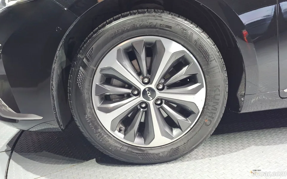 Kia K8 Hybrid 2022 — миниатюра 2