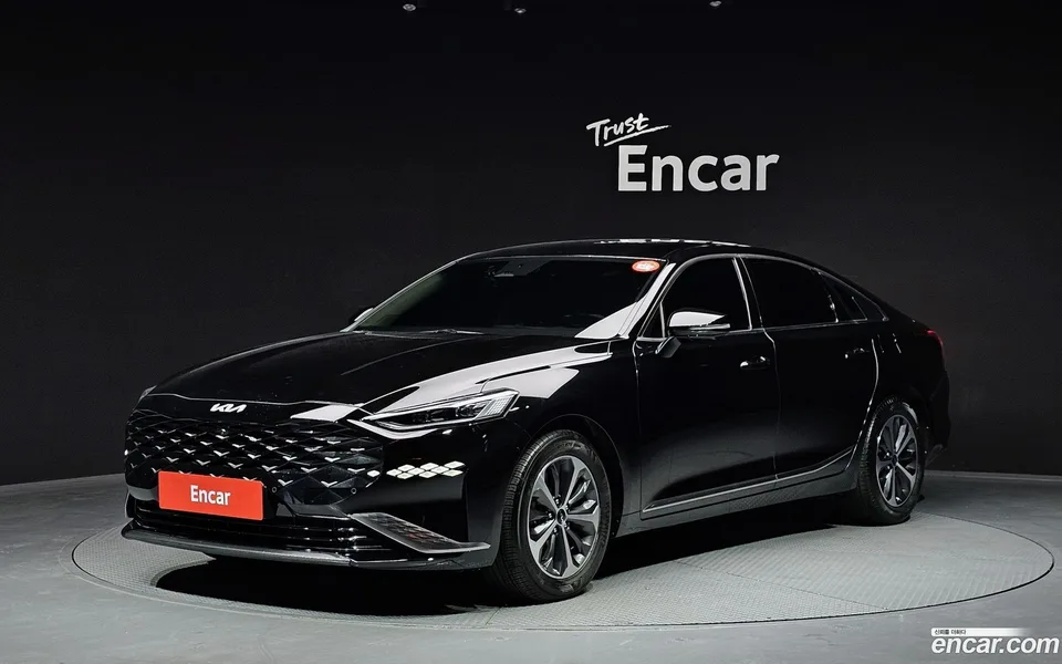 Kia K8 Hybrid 2022 — фото 1, купить с доставкой в Москву