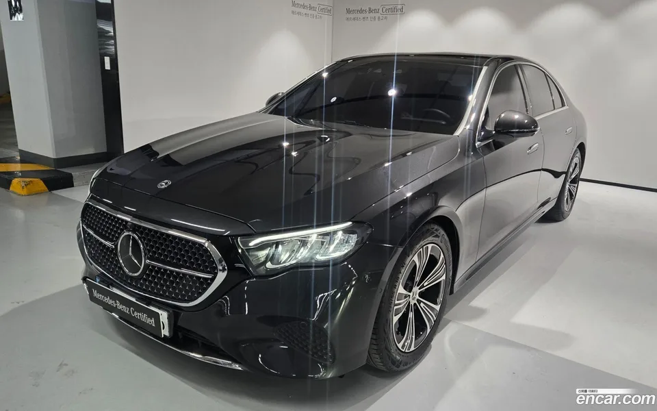 Mercedes-Benz E-Class E200 2025 — фото 1, купить с доставкой в Москву