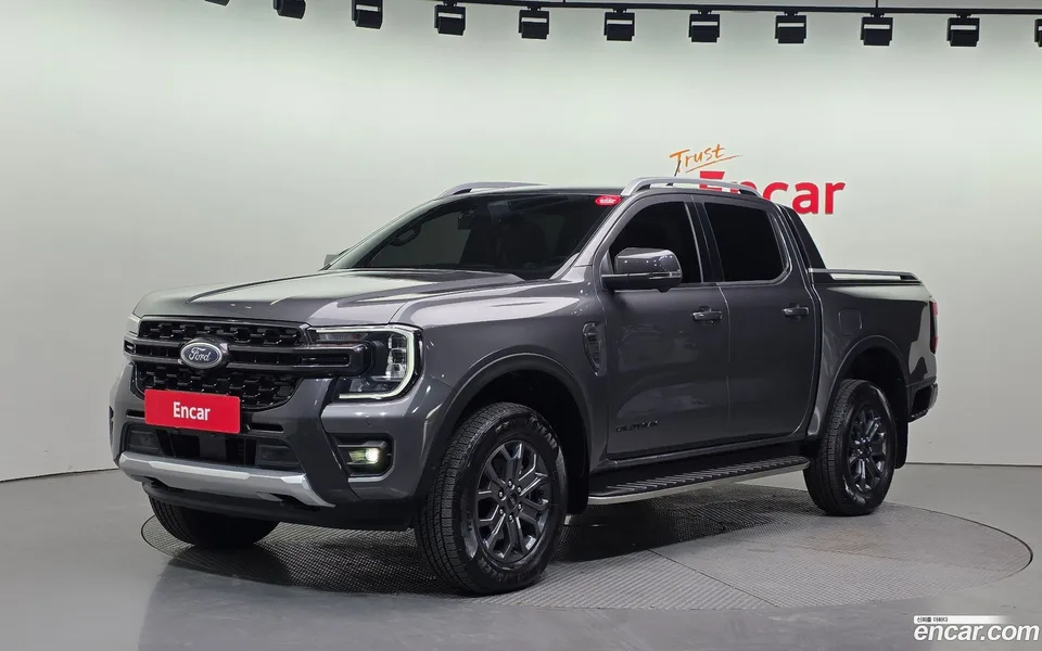 Ford Ranger 2.0 2023 — фото 1, купить с доставкой в Москву