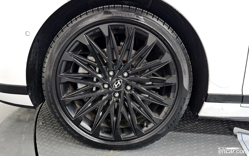 Hyundai Grandeur 3.5 4WD 2024 — миниатюра 2