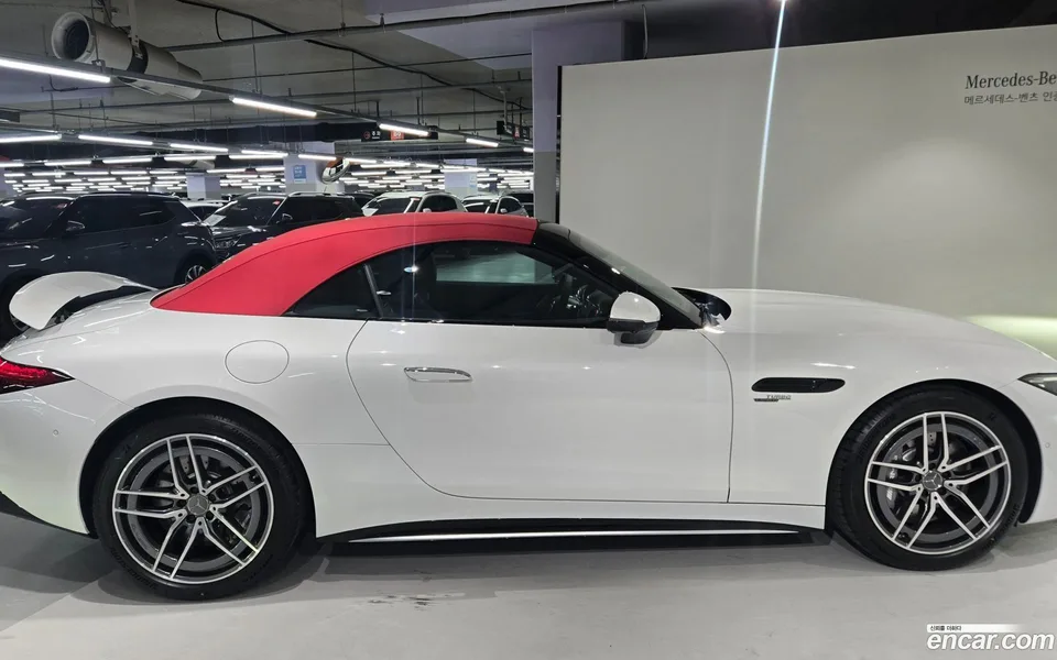 Mercedes-Benz SL-Class AMG SL43 2025 — миниатюра 5