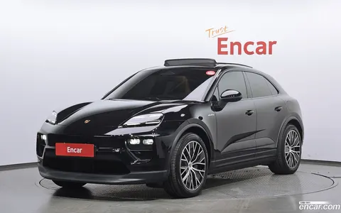 Porsche Macan Electric 2025 buy in Moscow