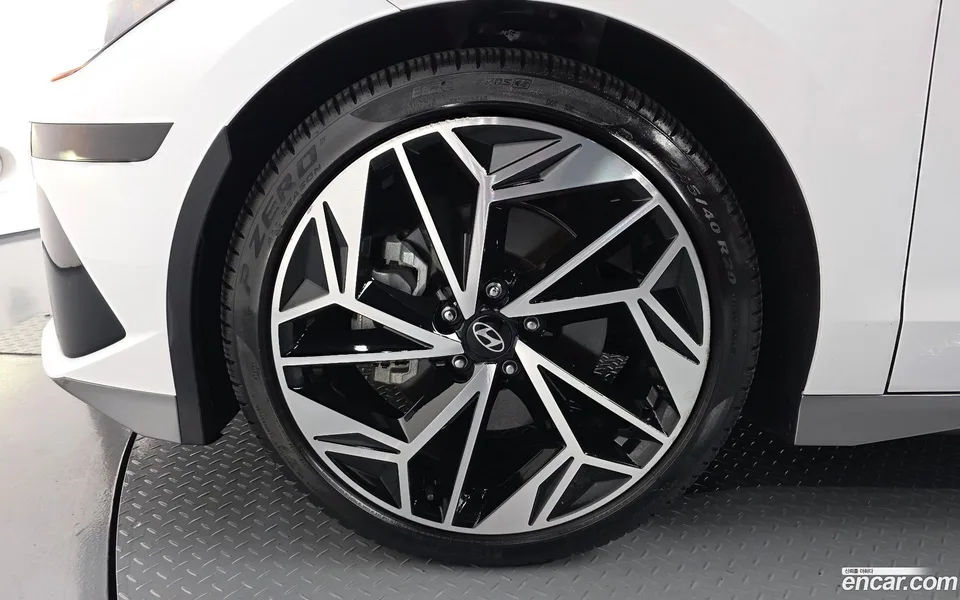 Hyundai Ioniq 6 2022 — миниатюра 2