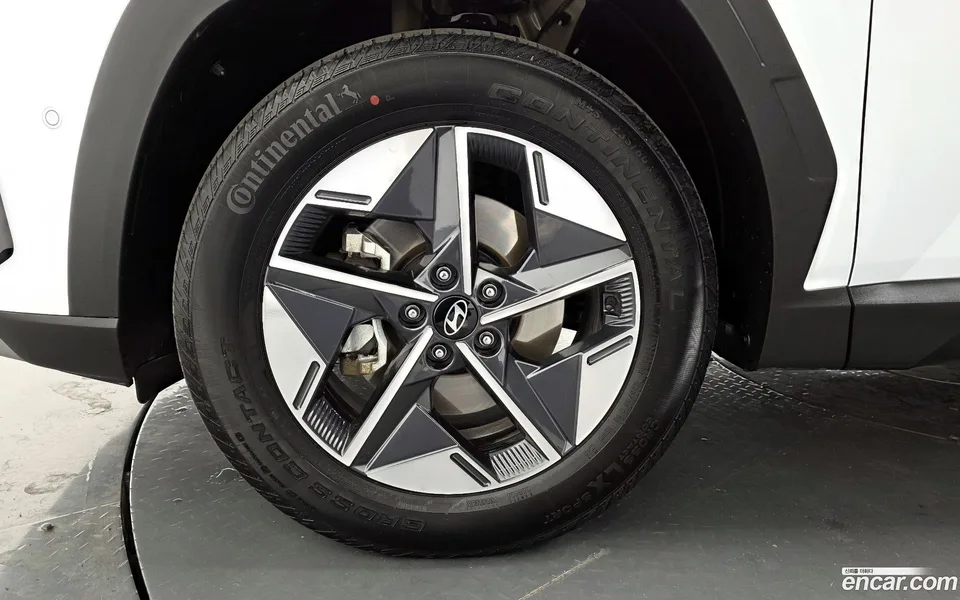 Hyundai Tucson Hybrid NX4 HEV 1.6 4WD 2025 — миниатюра 2