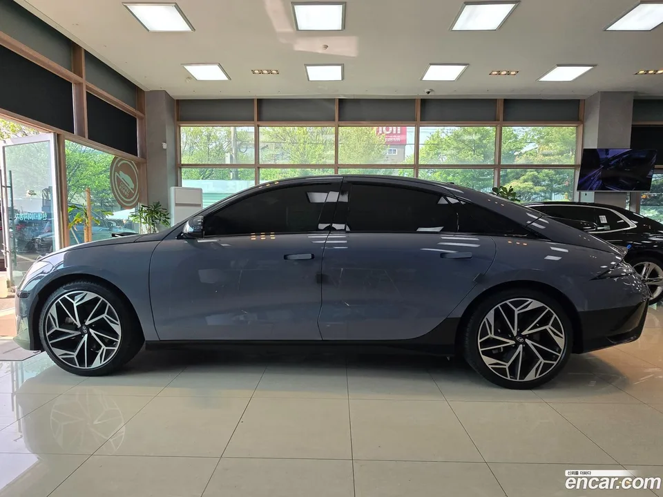 Hyundai Ioniq 6 2023 — миниатюра 3