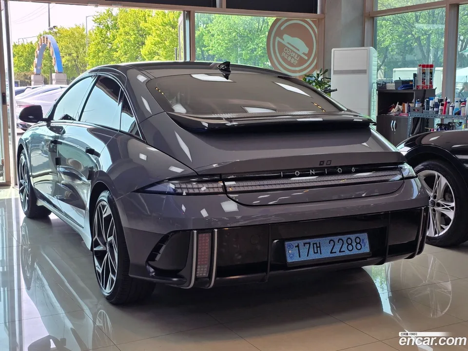 Hyundai Ioniq 6 2023 — миниатюра 4
