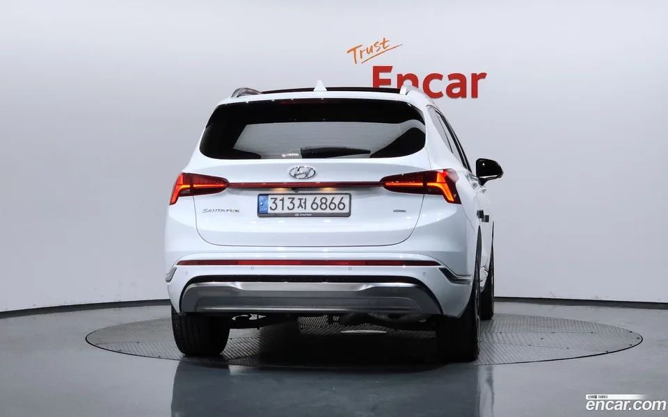 Hyundai SantaFe 2.2 4WD 2022 — миниатюра 4