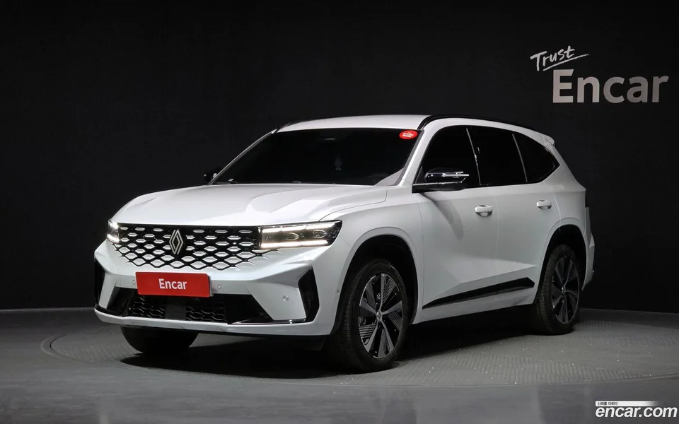 Renault Samsung Grand Koleos 1.5 E-TECH 2WD 2024 — фото 1, купить с доставкой в Москву