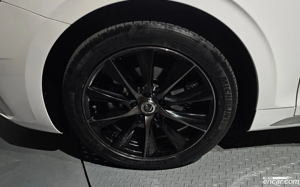 Hyundai Grandeur IG Hybrid 2022 — миниатюра 2
