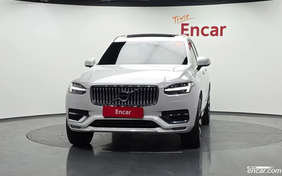 Volvo XC90 B6 2022 — миниатюра 3