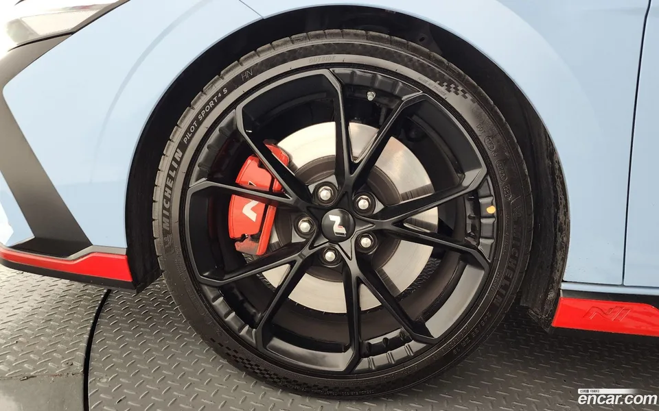Hyundai Avante CN7 2.0 N 2025 — миниатюра 2