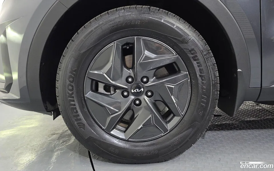 Kia Sorento HEV 1.6 2WD 2022 — миниатюра 2