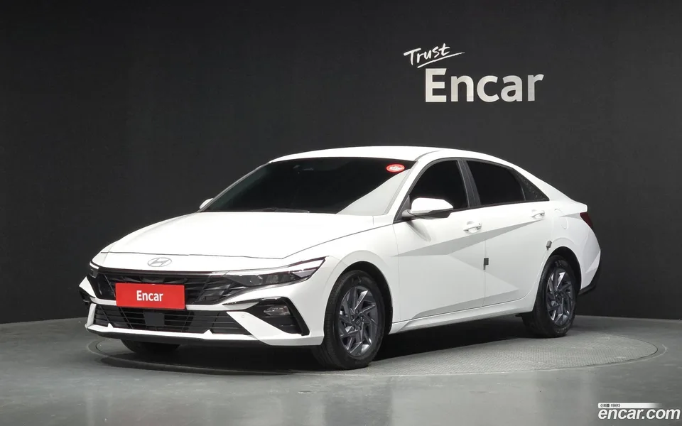 Hyundai Avante CN7 1.6 2024 — фото 1, купить с доставкой в Москву