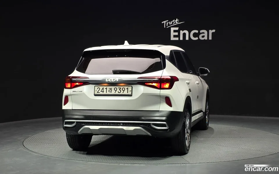 Kia Seltos 1.6 2WD 2022 — миниатюра 4