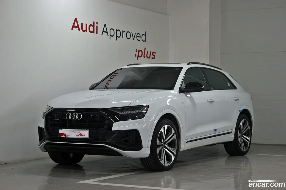 Audi Q8 (4M) 55 TFSI 2022 — фото 1, купить с доставкой в Москву