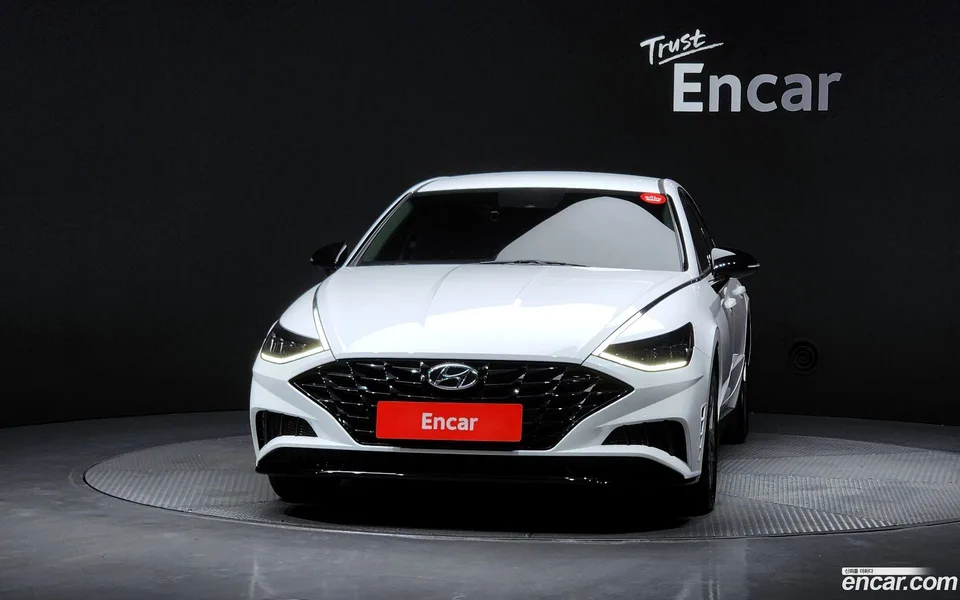 Hyundai Sonata 2.0 2022 — thumbnail 3