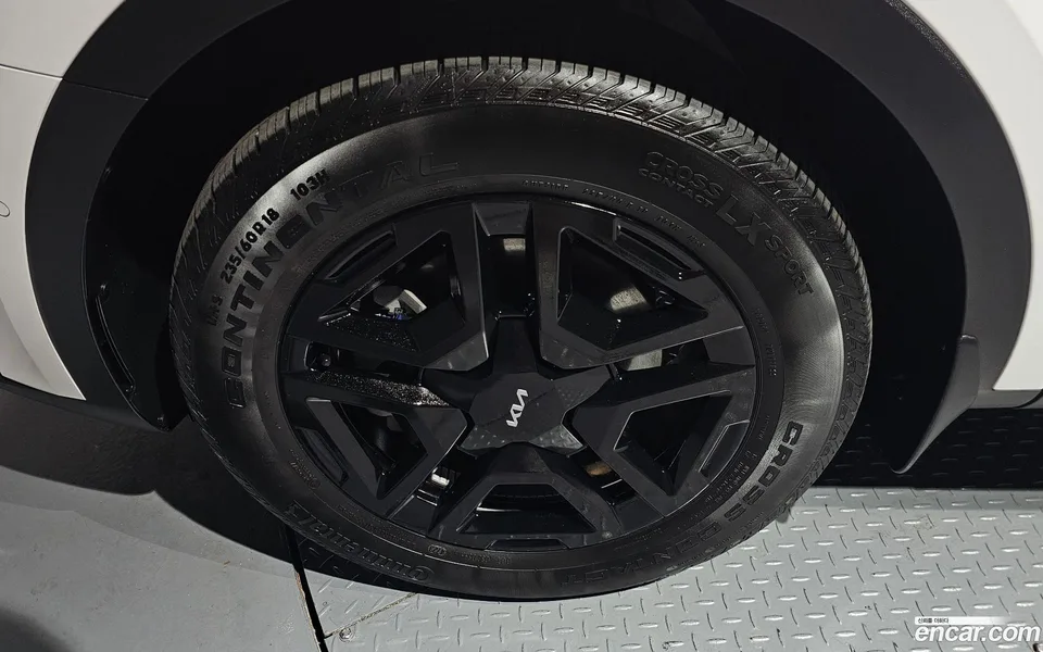 Kia Sorento HEV 1.6 2WD 2023 — миниатюра 2