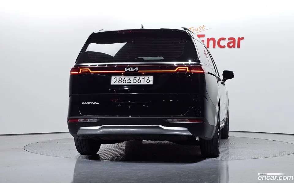 Kia Carnival 9 2022 — миниатюра 4
