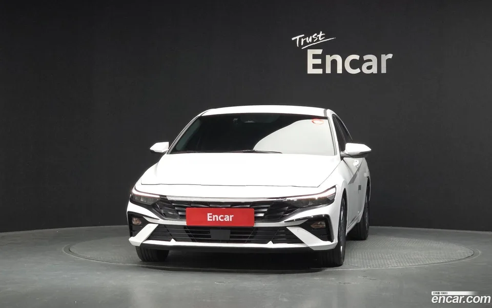 Hyundai Avante CN7 1.6 2024 — миниатюра 3
