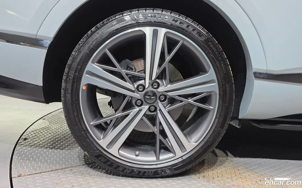 Genesis GV80 Coupe 3.5T AWD 2024 — миниатюра 2