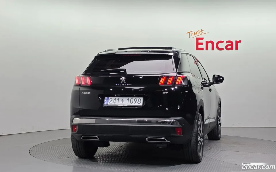 Peugeot 3008 1.5 BlueHDi GT 2023 — миниатюра 4