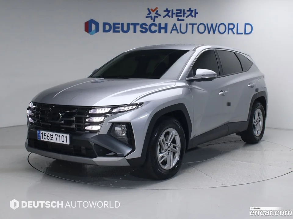 Hyundai Tucson NX4 2.0 2WD 2025 — фото 1, купить с доставкой в Москву