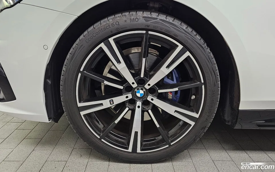 BMW 5 Series 530i xDrive M 2024 — миниатюра 2