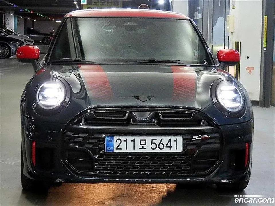 MINI Cooper S JCW 2025 — миниатюра 2