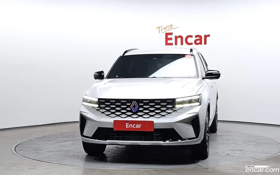 Renault Samsung Grand Koleos 1.5 E-TECH 2WD 2024 — миниатюра 3