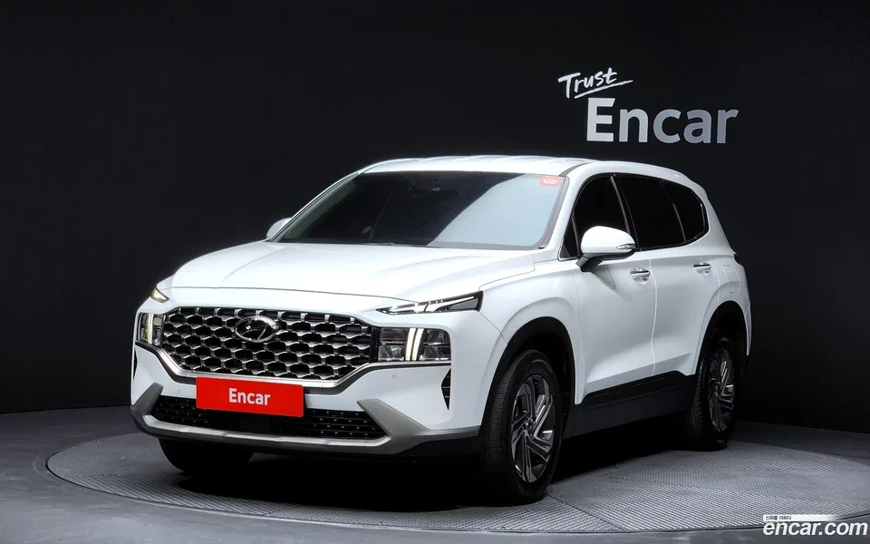 Hyundai SantaFe 2.2 2WD 2022 — фото 1, купить с доставкой в Москву